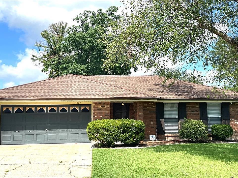 1st image of 407 Magnolia Ave