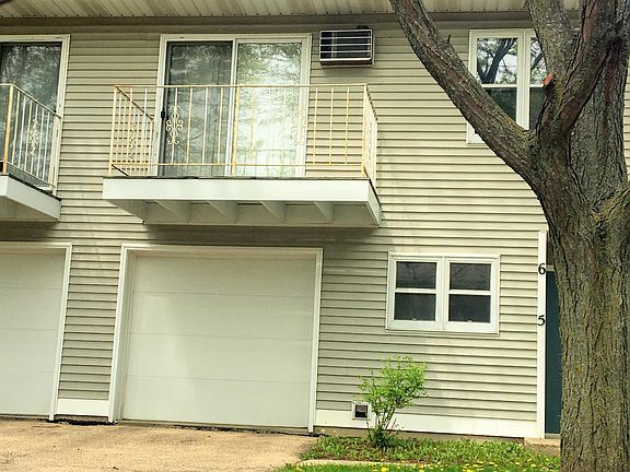 2nd image of 1049 McKenna Blvd APT 6