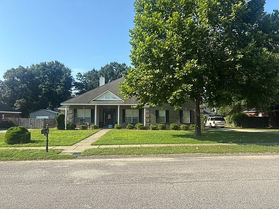 2nd image of 322 Kittie Ct