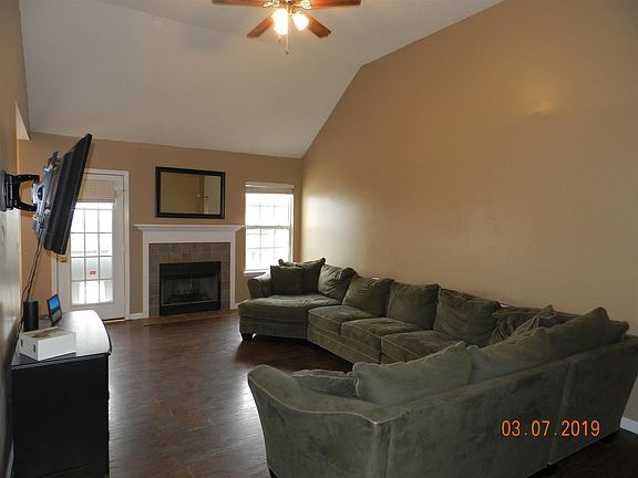 3rd image of 3788 Madeline Ct