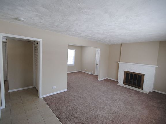 2nd image of 12123 S 75th Ave