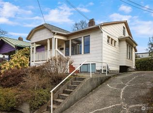 5214 Green Lake Way N, Seattle, WA 98103