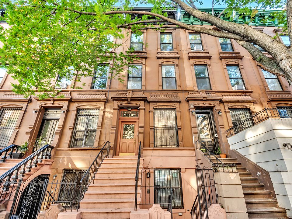 1st image of 549 Manhattan Ave Floor 1