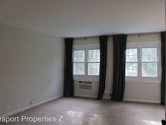 4th image of 1220 Martha Custis Dr Unit 513