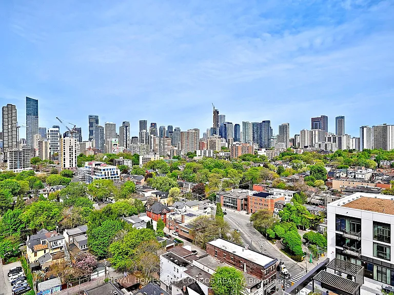 10 Oak St #1510 — Photo 12