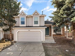 392 Fir Ln, Broomfield, CO 80020