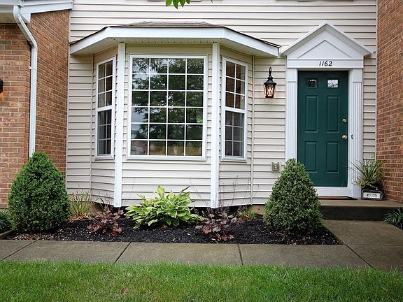 3rd image of 1162 Poplar Hill Dr
