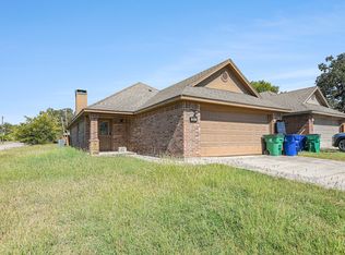 1501 Carpenter St APT A, Bridgeport, TX 76426