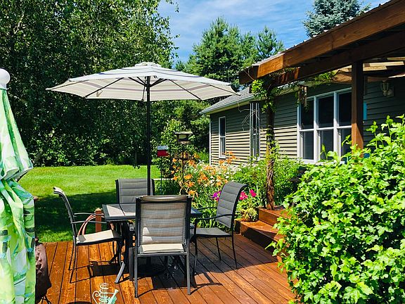 Lower back deck