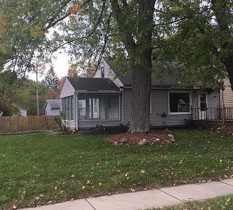 2nd image of 43 Pleasant Ave
