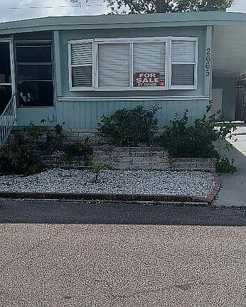 3rd image of 2665 Teakwood Dr