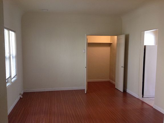 4th image of 31 Argonne Ave APT C
