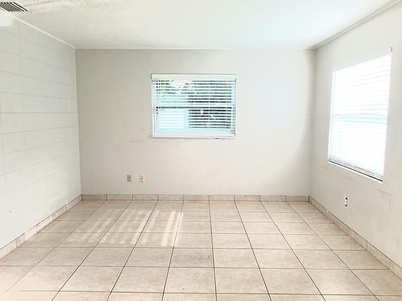 4th image of 1764 Miller Ave