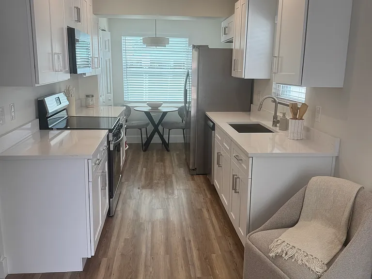 13368 1st St E #3 — Photo 8