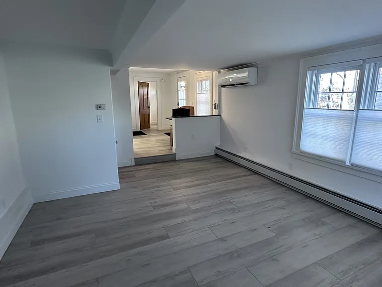 5 E Center St #B — Photo 8