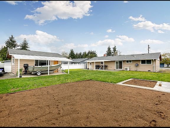4th image of 4512 94th Pl NE