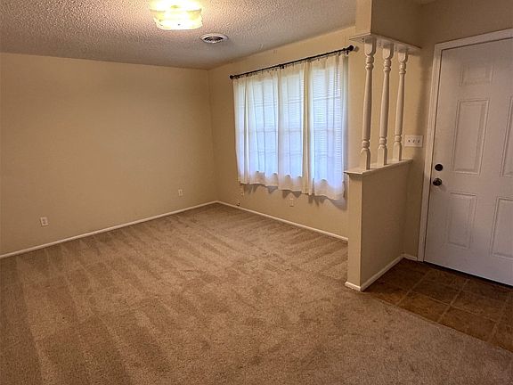 3rd image of 900 Sherry Dr
