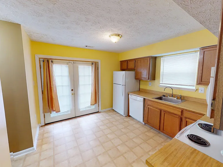 6510 Alopex Rd — Photo 15