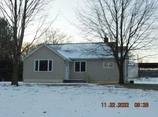 7907 Coon Hill Rd, Munith, MI 49259