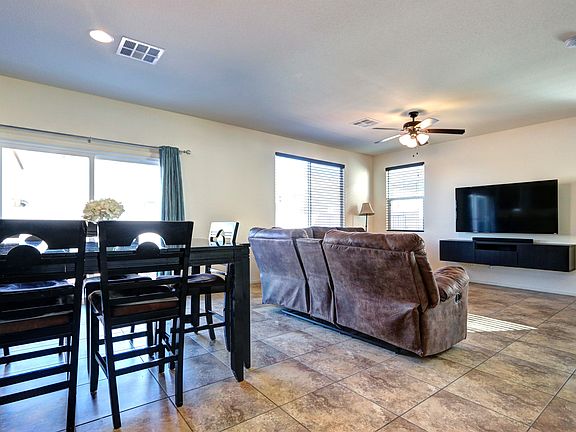 4th image of 5721 Country Lake Ln