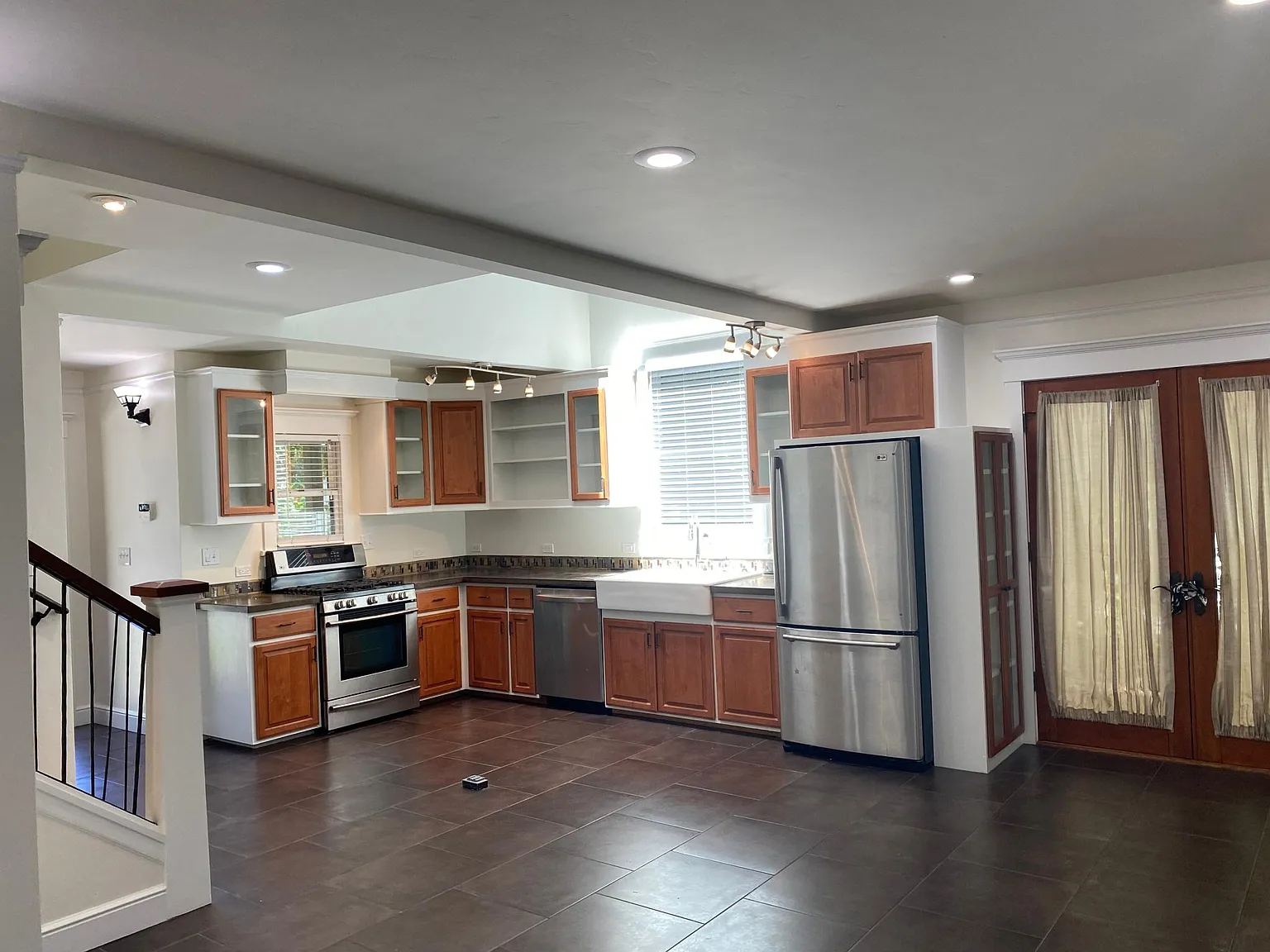 1418 Harmon St APT A photo 1