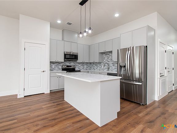 3rd image of 121 Calvin Smith Ln #A & B