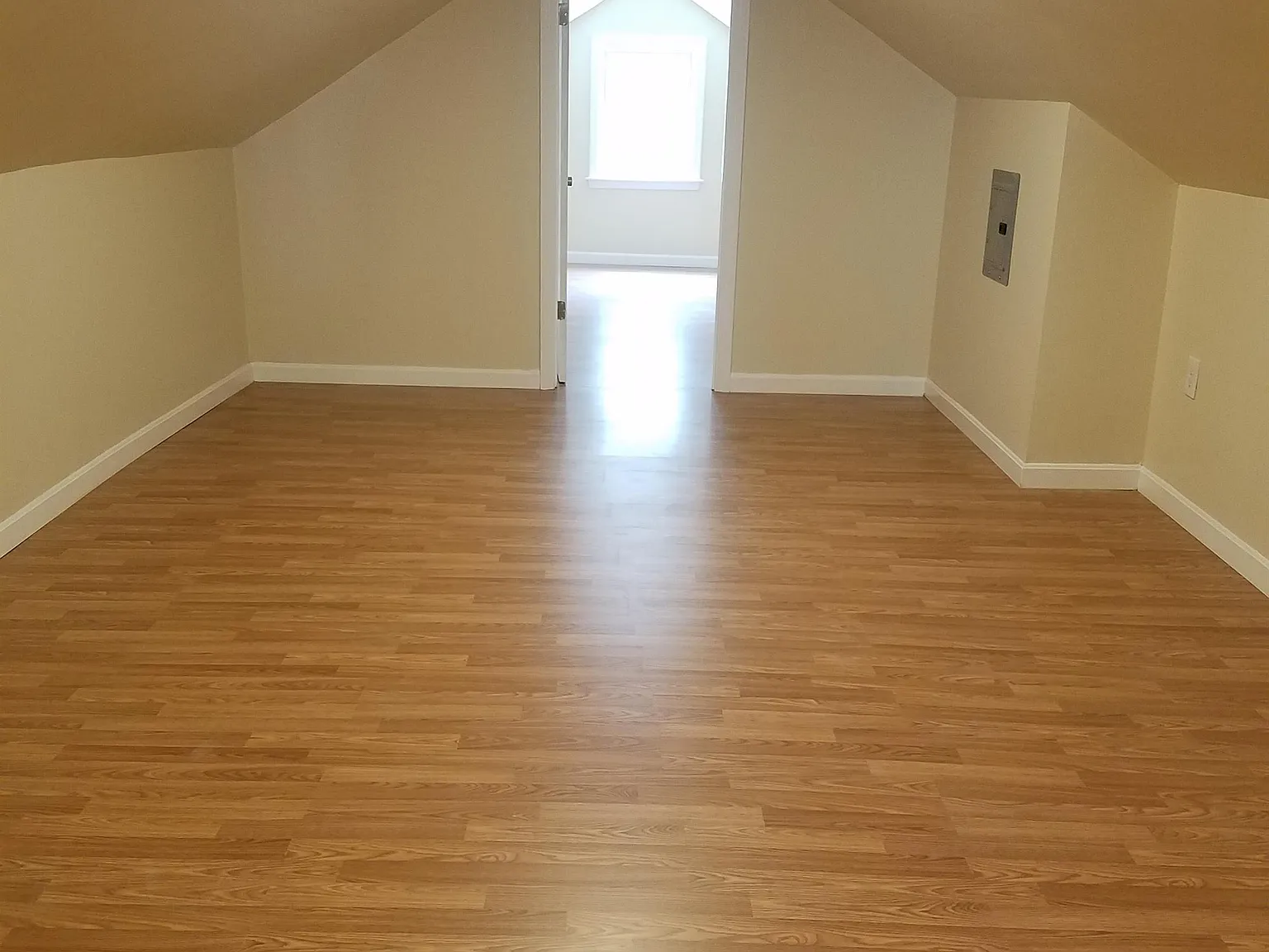 61 Gordon Street - 2 (Room 3) — Photo 4
