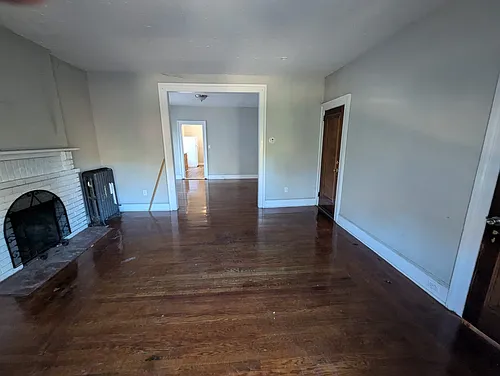 1226 Whalley Ave Photo 1