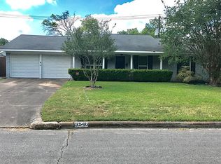 9546 Beverlyhill St, Houston, TX 77063