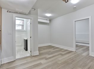 915 Saint Clair Ave W #19, Toronto, ON M6C1C7