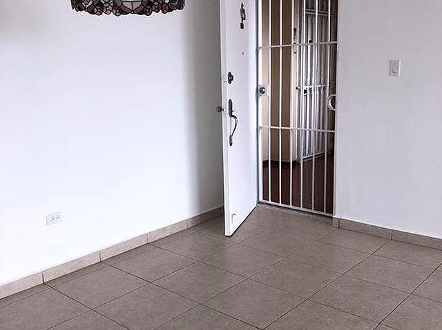 2nd image of 14 Calle Milan APT 7A