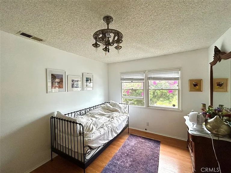 18402 Patronella Ave — Photo 12