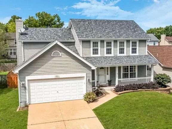 3rd image of 989 Oakwood Farms Ln