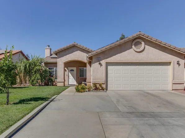 5457 E Kaviland Ave, Fresno, CA 93727