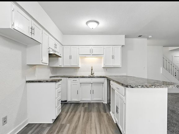 3rd image of 159 Private Road 1509 Building 13