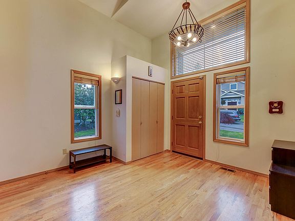 4th image of 9025 NE 145th Pl