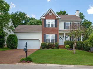 1016 Persimmon Dr, Spring Hill, TN 37174