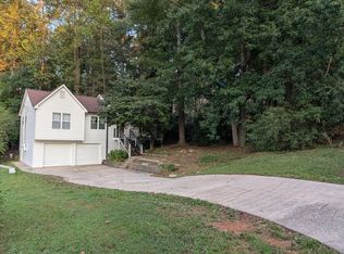 4285 Hillview Dr, Acworth, GA 30101