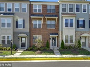 44037 Peirosa Ter, Chantilly, VA 20152