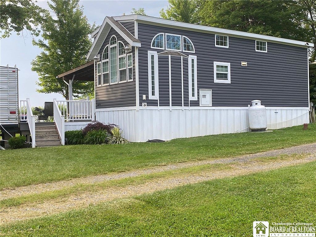 ちー 8499 Klinger Rd, Portland, NY 14769 | Zillow