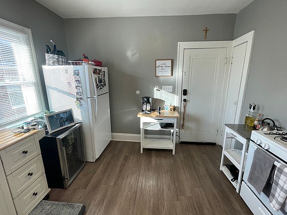 4th image of 14541 Garfield Ave