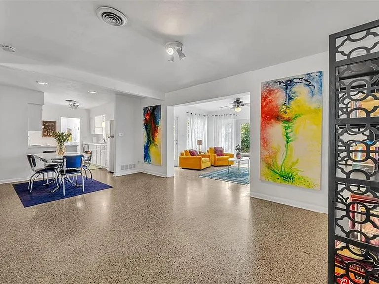 1850 Whitehall Dr — Photo 5