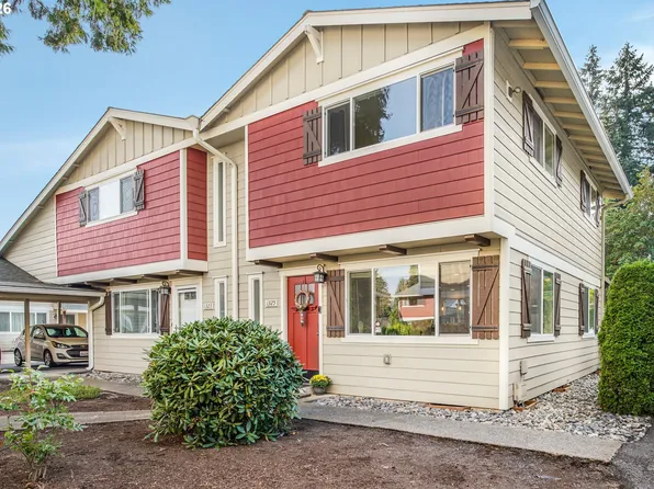 1325 N Garrison Rd, Vancouver, WA 98664