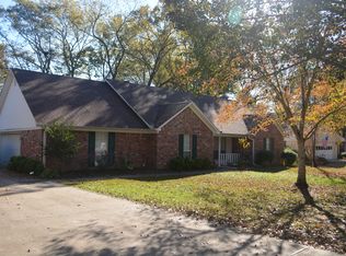 8205 Crystal Valley Cv, Little Rock, AR 72210
