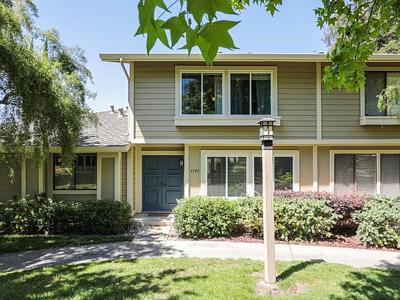 3rd image of 1355 Arbor Park Dr