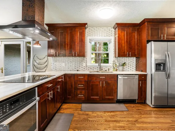2653 Preston Dr, Decatur, GA 30034