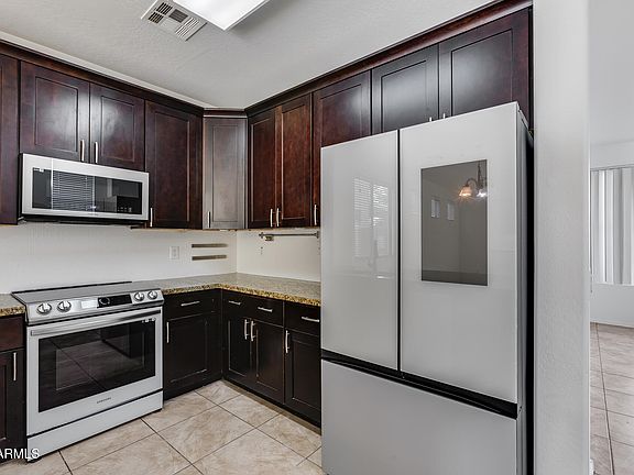 2nd image of 17409 W HOLLAND Lane