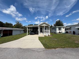 48 Dean Ct, Mount Dora, FL 32757