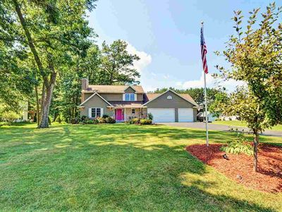 3161 Lakeview Dr, Suamico, WI, 54173