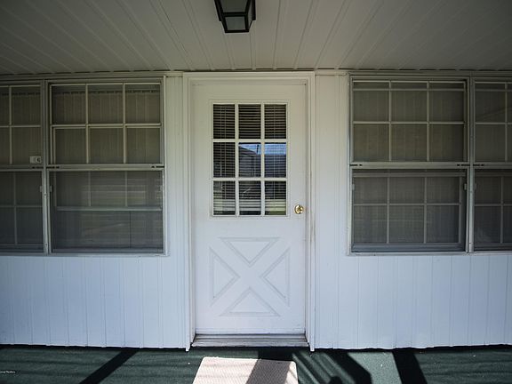 2nd image of 548C Sheffield Ct